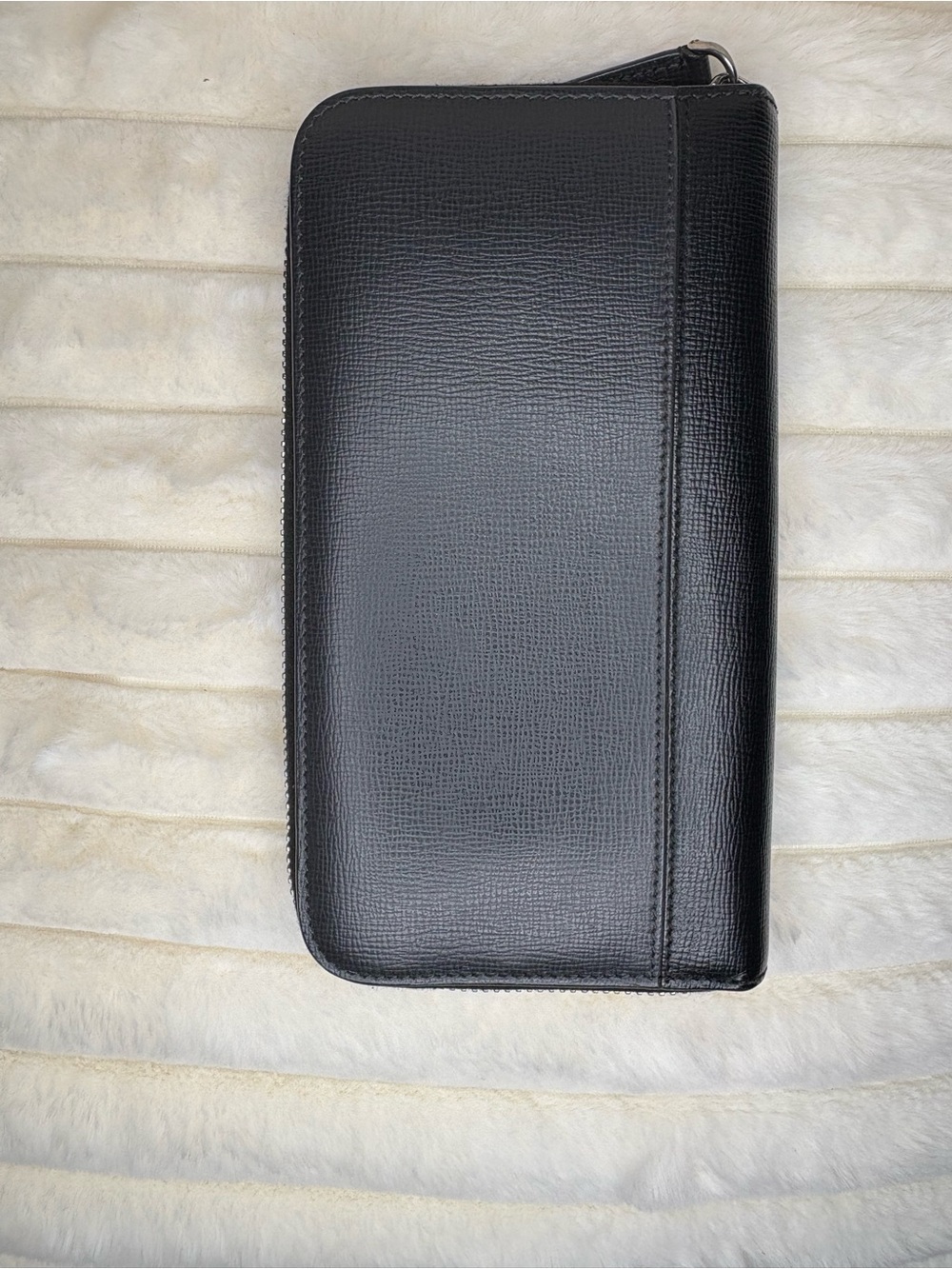 Burberry Saffiano Leather Long Zip Wallet w COA - Picture 3 of 16
